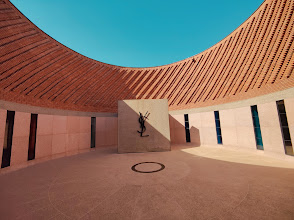 Musée YVES SAINT LAURENT Marrakech on afribaba.ma | Art & Fashion by afribaba